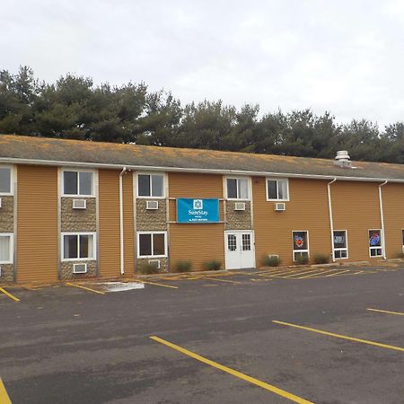 Surestay Hotel By Best Western Thomson מראה חיצוני תמונה