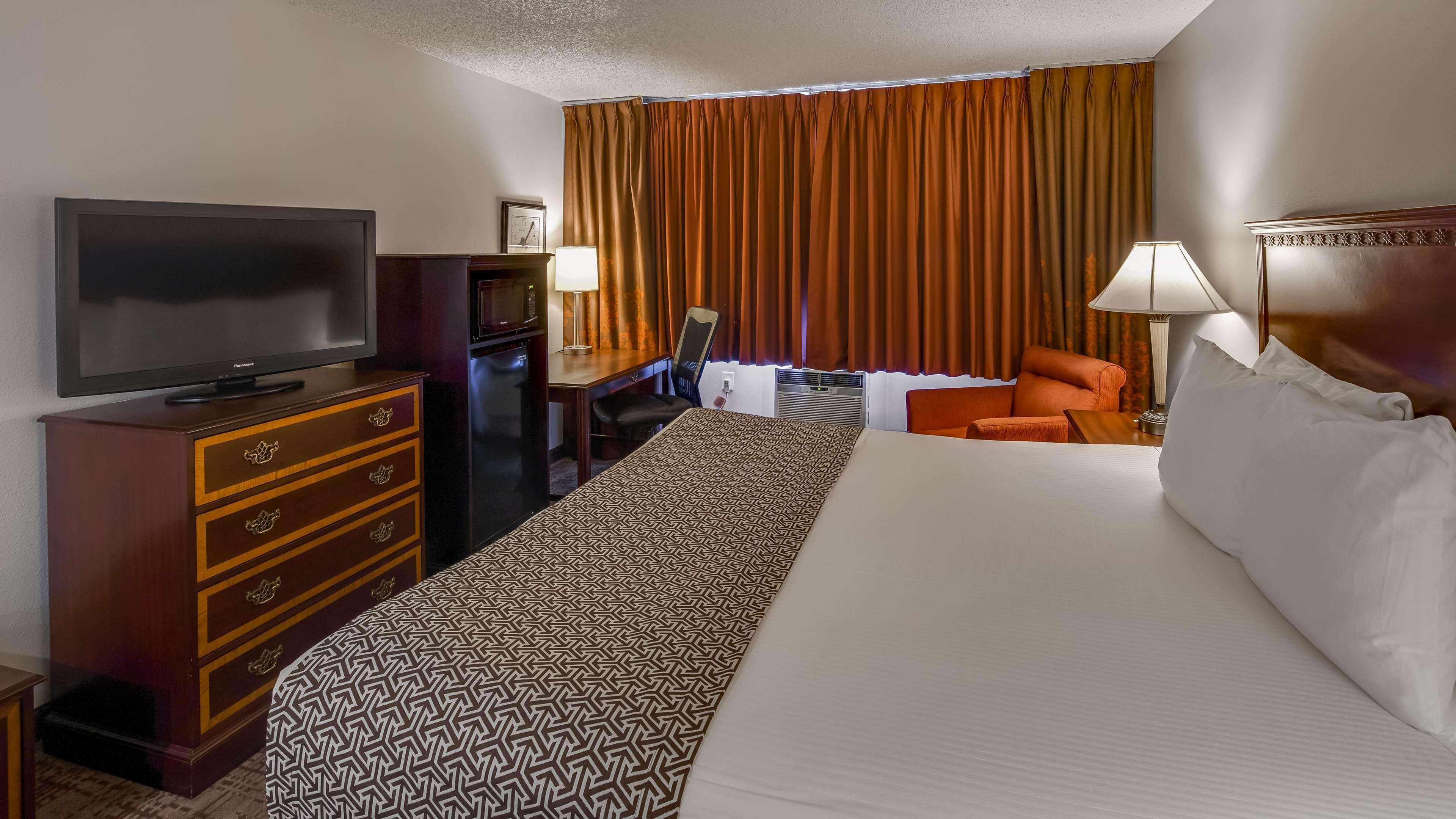 Surestay Hotel By Best Western Thomson מראה חיצוני תמונה