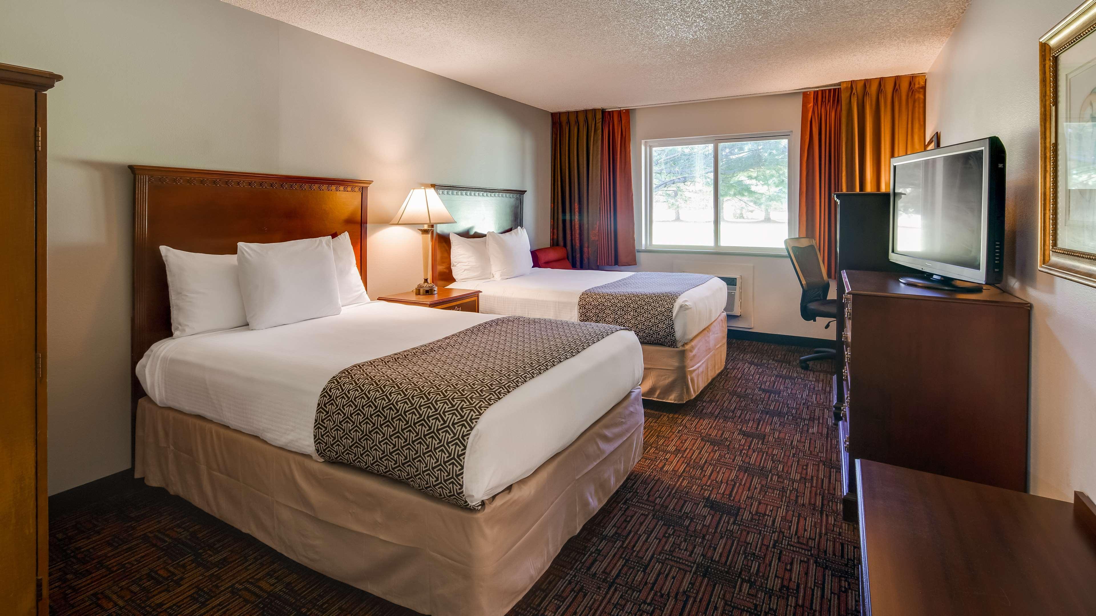 Surestay Hotel By Best Western Thomson מראה חיצוני תמונה