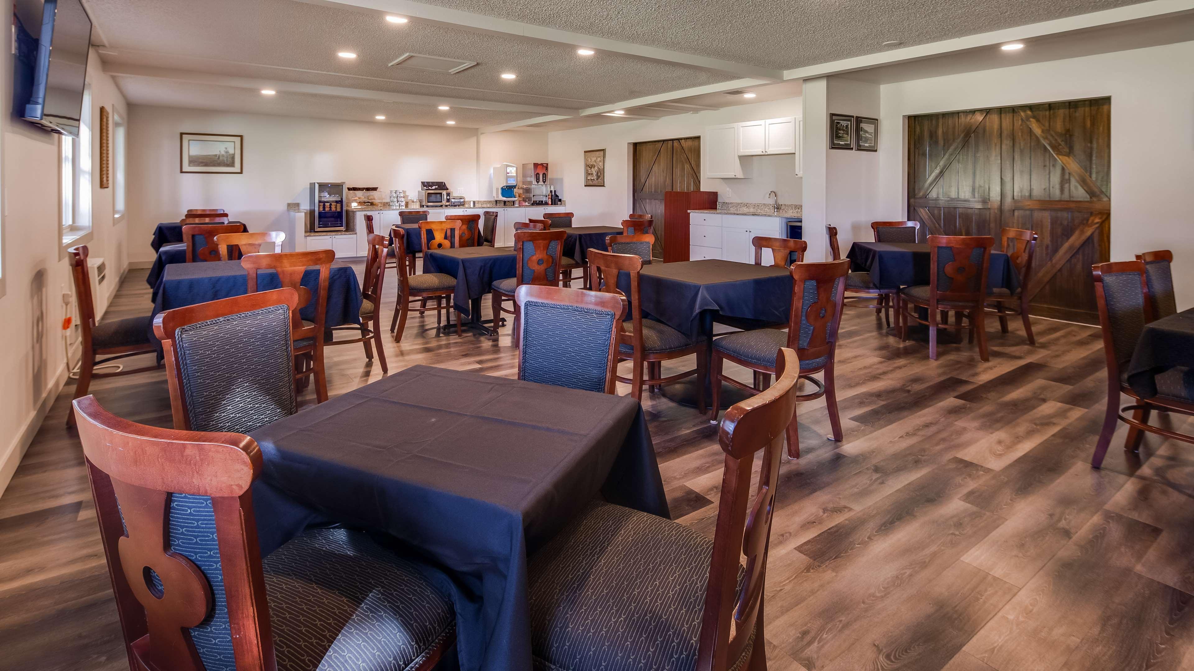 Surestay Hotel By Best Western Thomson מראה חיצוני תמונה